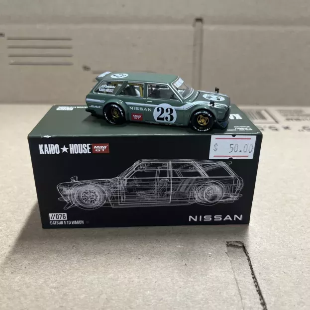 Mini-GT Datsun 510 Kaido House N 23 Sw Station Wagon V3 1972 1:64 KHMG076