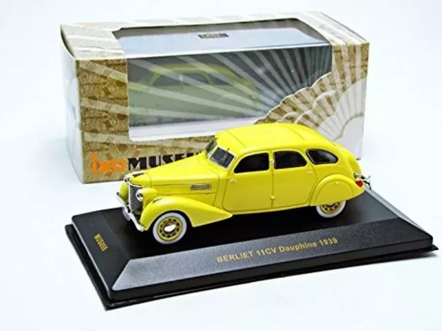IXO Models Berliet 11cv Dauphine 1939 1:43 MUS055