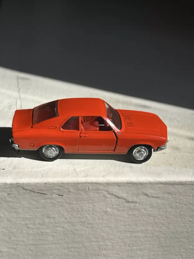 Schuco Opel Manta Sr 1:66 839