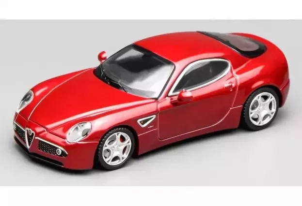 Motorhelix Alfa Romeo 8c Competizione 2008 1:64 M69051