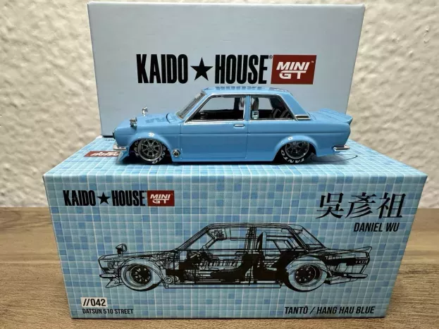 Mini-GT Datsun 510 Kaido House 1972 1:64 KHMG042