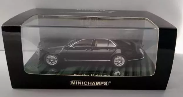 Minichamps Bentley Mulsanne 4-door 2010 1:43 MULSANNE