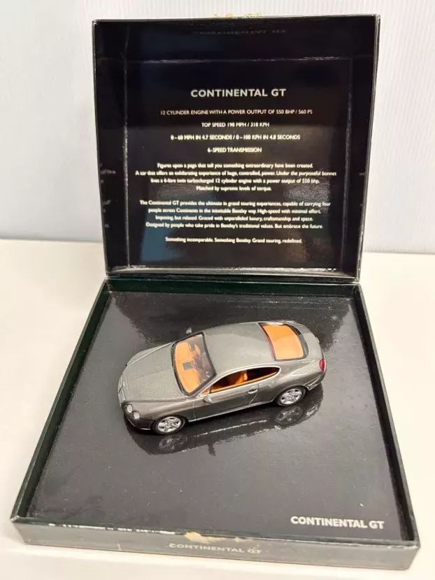 Minichamps Bentley Continental Gt Coupe 2011 1:43 BL312