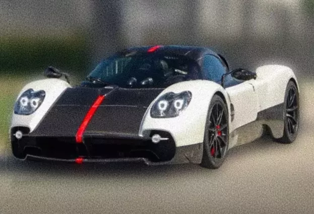 BBR Pagani Utopia 2022 1:43 BBRC274H
