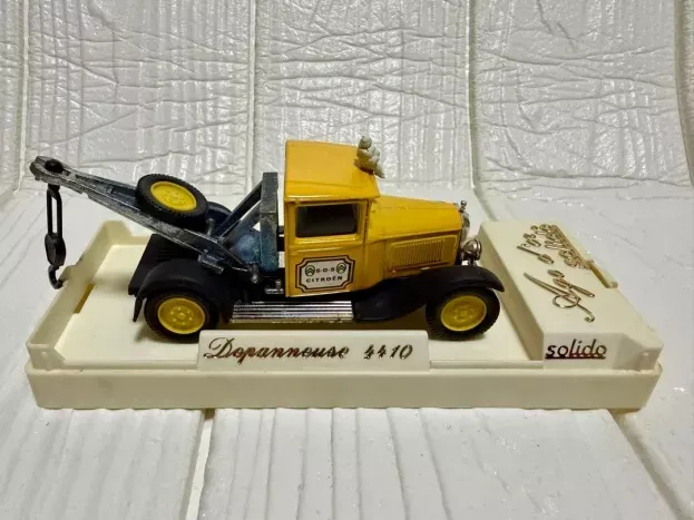 Solido Citroen C4f Truck Depanneuse wrecker Road Service 1930 Carro Attrezzi 1:43 4410