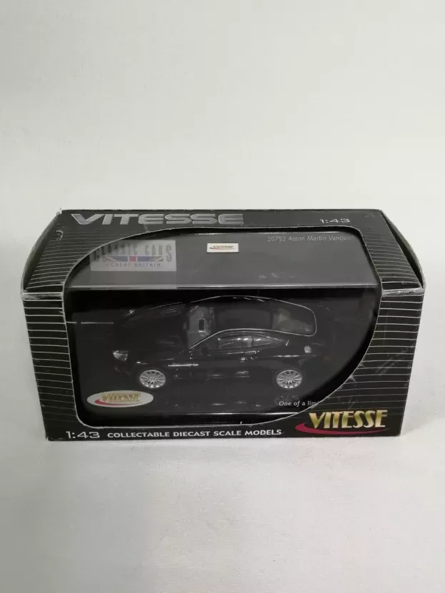 Vitesse Aston Martin Vanquish Coupe 2-door 2001 1:43 20752