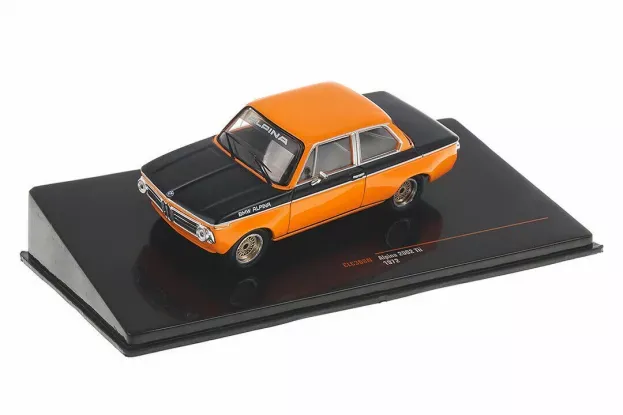 IXO Models Bmw 2002tii Alpina 1972 1:43 CLC368N