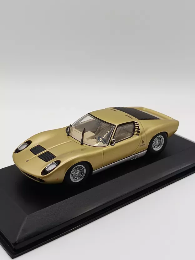 Minichamps Lamborghini Miura 1966 1:43 430103001