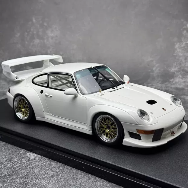GT Spirit Porsche 911 993 Gt2 Evo Coupe 1995 1:18 GT532