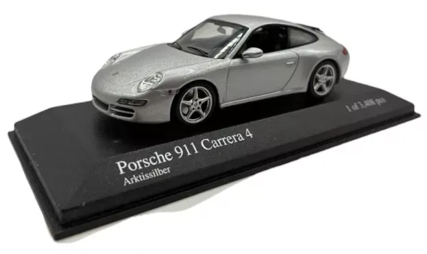Minichamps Porsche 911 997 Carrera 4s Coupe 2005 1:43 400065320
