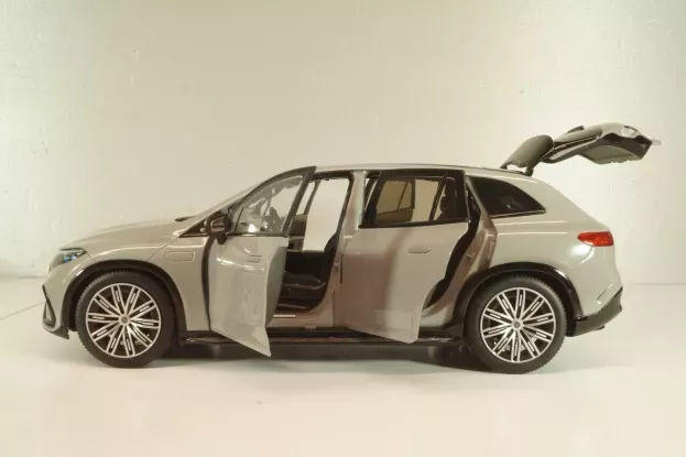 NZG Mercedes Eqs Suv x296 Von Mercedes-eq 2022 1:18 B66960591