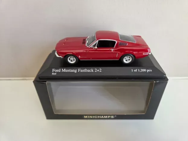 Minichamps Ford Mustang Fastback 2+2 Coupe 1968 1:43 400082024