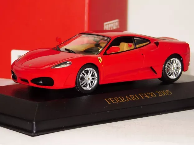 IXO Models Ferrari F430 2005 1:43 FER014