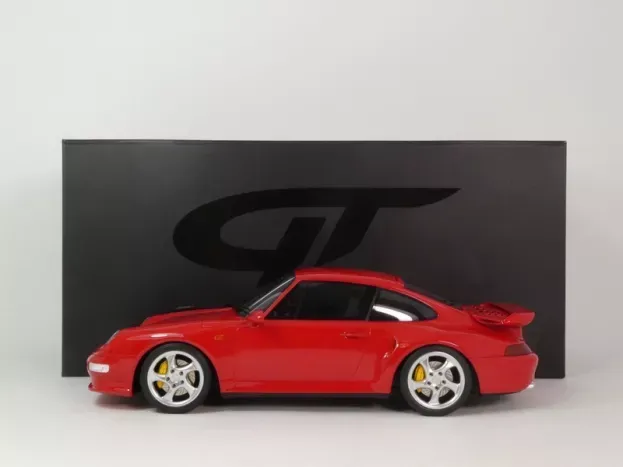 GT Spirit Porsche 911 993 Turbo S Coupe 1997 1:12 GT556