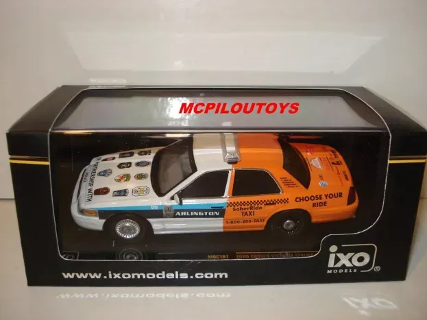 IXO Models Ford Crown Victoria Arlington Police Interceptor Sober Ride 2012 1:43 MOC161