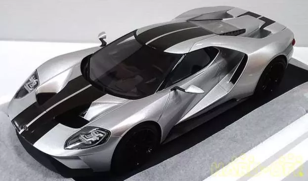 Truescale Ford Gt Chicago Auto Show 2015 1:18 TS0011