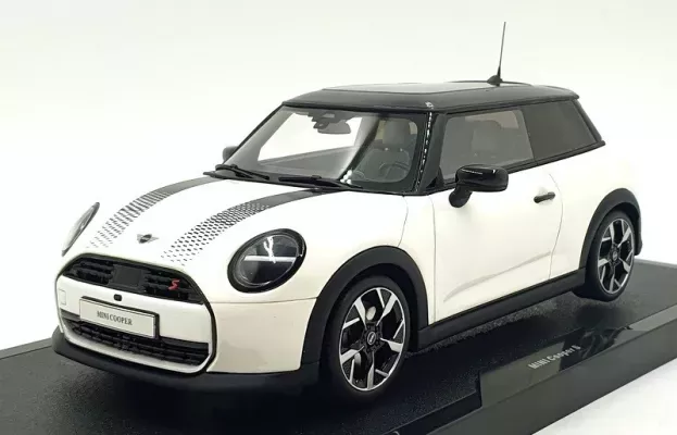 Ottomobile Mini Cooper S 2025 1:18 OT1245