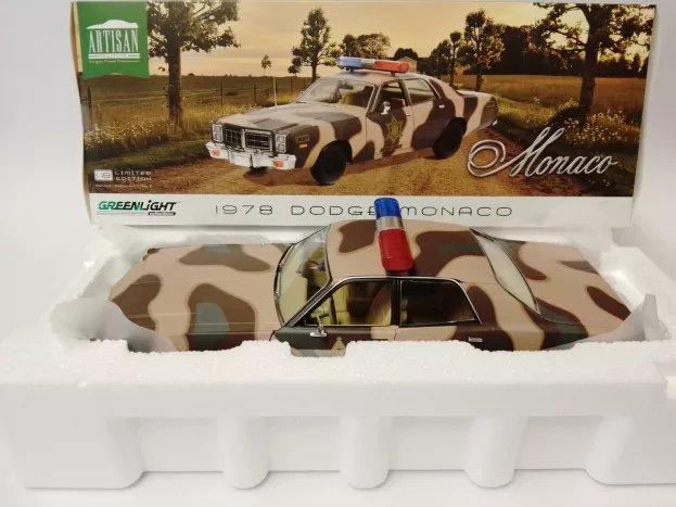 Greenlight Dodge Monaco Hazzard Police Hazzard County 1978 1:18 19117