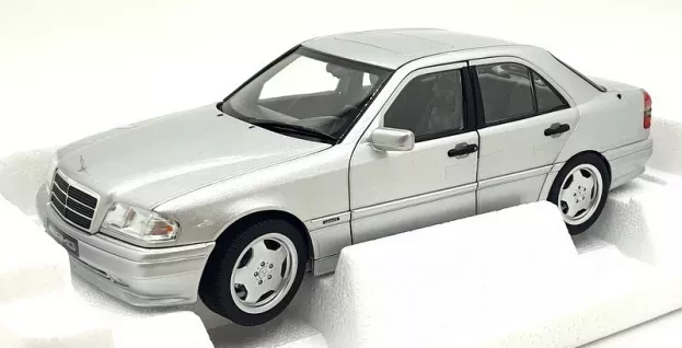 Norev Mercedes C-class C36 Amg w202 1993 1:18 183380