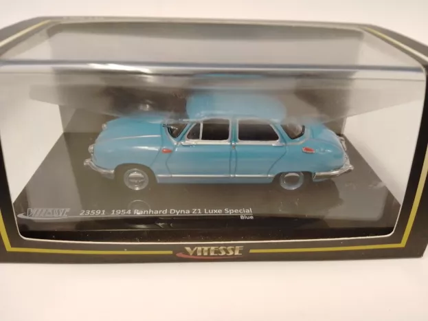Vitesse Panhard Dyna Z1 Luxe Special 1954 1:43 23591