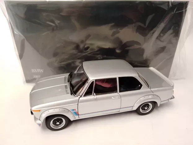 Kyosho Bmw 2002 Turbo 1974 1:18 08544S
