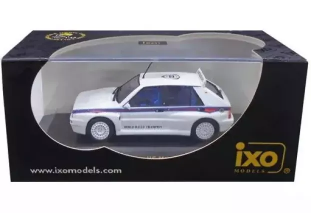 IXO Models Lancia Delta Hf Martini 6 1992 1:43 CLC028