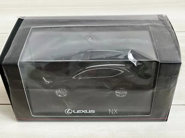 Kyosho Lexus Nx450h Rhd 2022 1:43 03907GBK