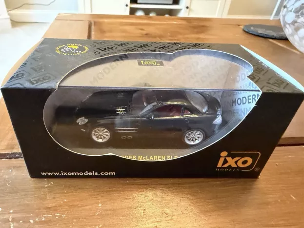 IXO Models Mercedes Mclaren Slr 2003 1:43 MOC065