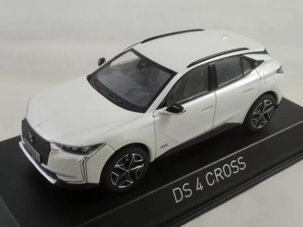 Norev Ds Automobiles Ds4 Cross 2021 1:43 170045