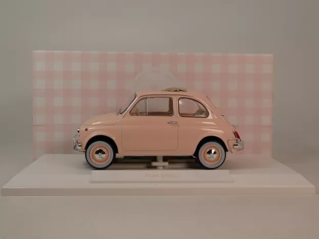 Norev Fiat 500l Open Roof 1968 1:18 187774