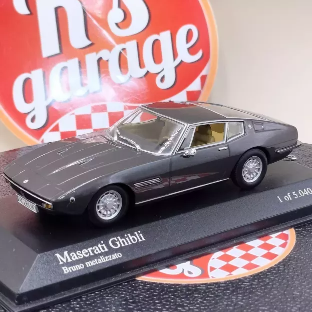 Minichamps Maserati Ghibli Coupe 1969 1:43 400123320