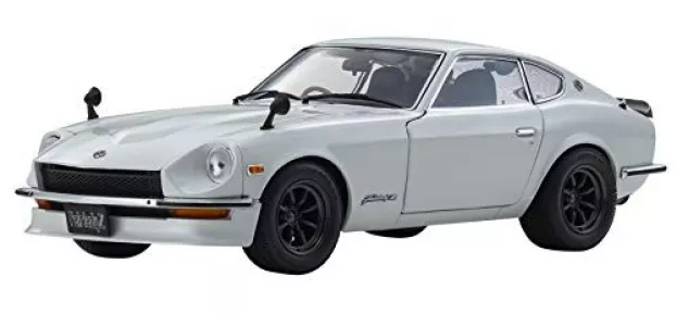 Kyosho Nissan Fairlady Z-l s30 1970 1:18 08220WP