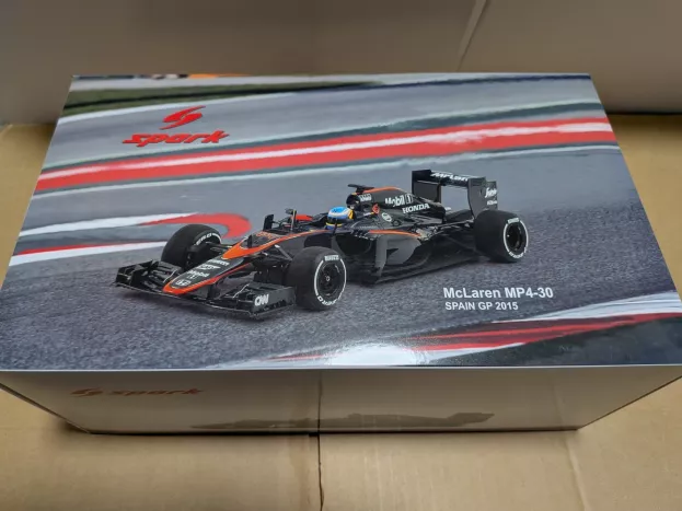 Spark Mclaren F1 Mp4 30 Hybrid Honda N 14 Spanish Gp 2015 F.alonso 1:18 18S176