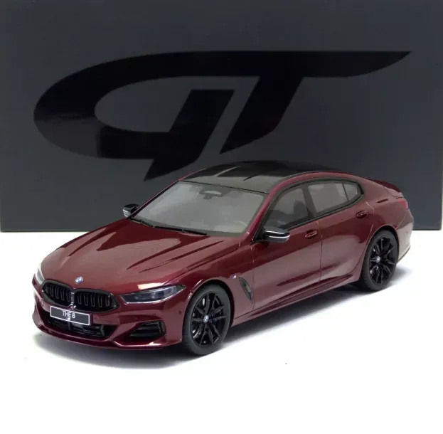 GT Spirit Bmw 8-series M850i Xdrive Performance 2023 1:18 GT493
