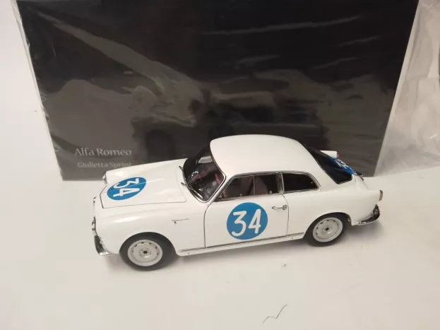 Kyosho Alfa Romeo Giulietta Sv Sprint Veloce N 34 Targa Florio 1960 Emanuele Aldebaran checco D'angelo 1:18 08957C