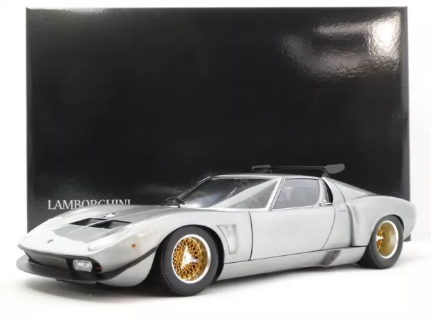 Kyosho Lamborghini Miura Svr 1970 1:12 08625PL