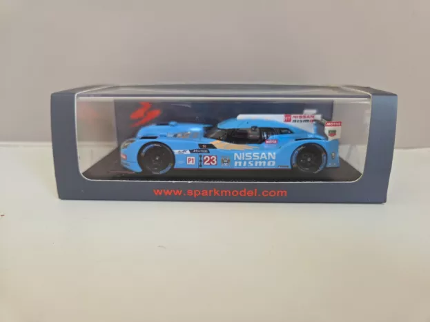 Spark Nissan Gt-r Lm Nismo Lmp1 Manchester City Fc 2015 1:43 S4561