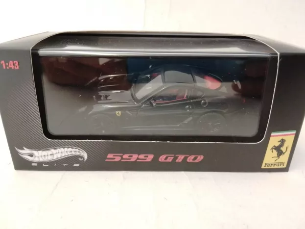 Hot Wheels Ferrari 599 Gto 2010 1:43 T6932