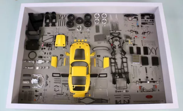 CMC Model Art Ferrari 250 GTO yellow parts display board 1:18 A-024