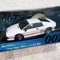 AutoArt Lotus Esprit Turbo 1/18 Diecast Car White & Red Stripe 70062