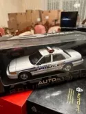 1/18 72702 FORD CROWN VICTORIA DES PLAINES POLICE '98