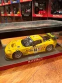 1/18 AUTOART 80504 CHEVROLET CORVETTE C6R 24 STUNDEN L.M. GEWINNER 2005 J.MAGNUSSEN/O.B