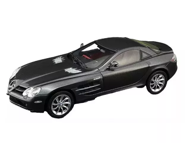 CMC Mercedes-Benz SLR McLaren 2003 anthracite metallic 1:18 M-045B