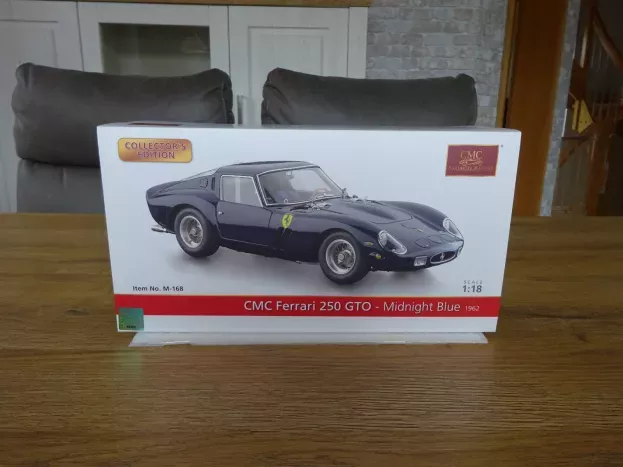 CMC Ferrari 250 GTO 1962 Midnight Blue 4 Collectors Edition 1:18 M-168