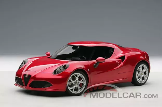 AUTOart Alfa Romeo 4C Rosso Competizione 1:18 70186