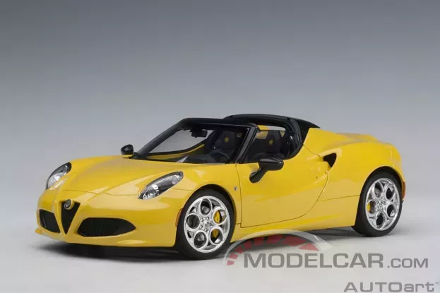 AUTOart Alfa Romeo 4C Spider Giallo Prototipo 1:18 70143