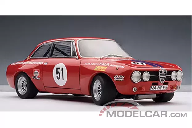 AUTOart Alfa Romeo Giulia GTAM Hahne DRM 1971 Hezemans 51 1:18 87105