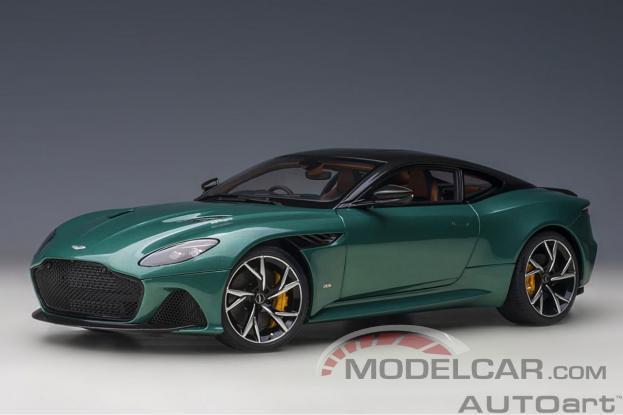 Autoart Aston Martin DBS Superleggera Grün