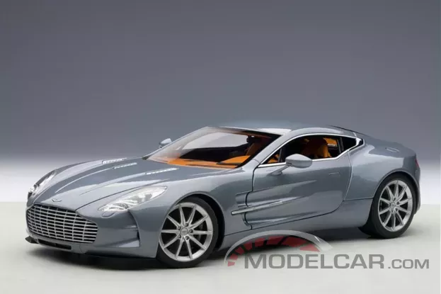 AUTOart Aston Martin One-77 2009 Villa D Este Blue 1:18 70243