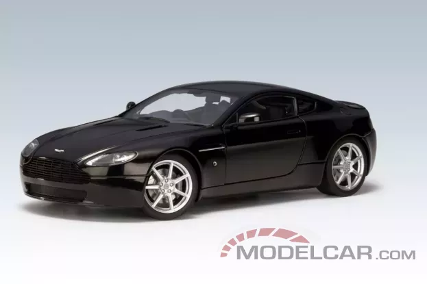 AUTOart Aston Martin V8 Vantage Onyx Black 1:18 70202